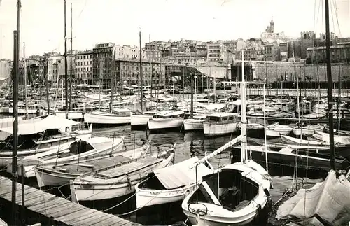 Marseille_Bouches du Rhone Le Vieux Port Marseille