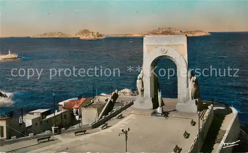 Marseille_Bouches du Rhone Monument aux Poilus d Orient Marseille