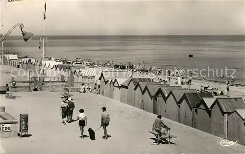 AK / Ansichtskarte Lion sur Mer La Plage Lion sur Mer