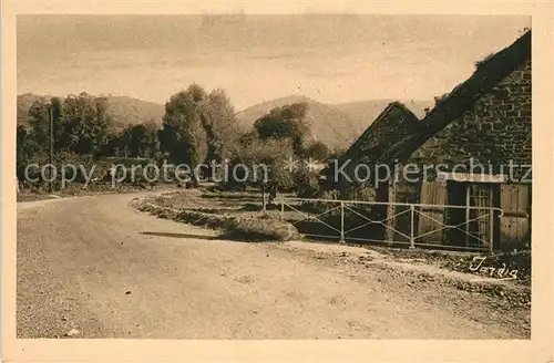 AK / Ansichtskarte Clecy Route de Saint Remy et le point de sucre Clecy