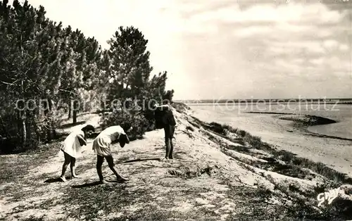 AK / Ansichtskarte Ile_de_Re Le Bois de Trousse Chemise Ile_de_Re
