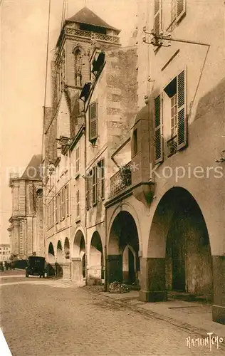 AK / Ansichtskarte La_Rochelle_Charente Maritime Rue Pernelle Cathedrale La_Rochelle