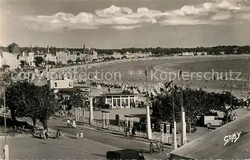 AK / Ansichtskarte Royan_Charente Maritime Panorama Plage Royan Charente Maritime