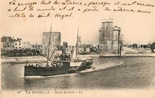 AK / Ansichtskarte La_Rochelle_Charente Maritime Sortie du Port Bateau Tours La_Rochelle