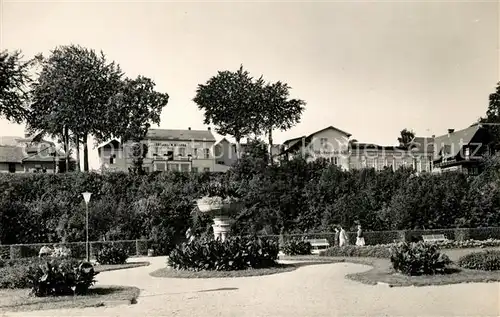 AK / Ansichtskarte Heringsdorf_Ostseebad_Usedom Promenadenanlage mit FDGB Heim Ostseeblick Heringsdorf_Ostseebad