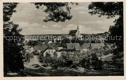 AK / Ansichtskarte Neuzelle Ortsansicht mit Kirche Neuzelle