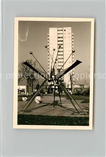 AK / Ansichtskarte Berlin Skulptur Hochhaus Berlin