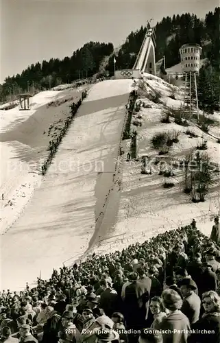 AK / Ansichtskarte Garmisch Partenkirchen Olympia Skistadion Skisprungschanze Garmisch Partenkirchen