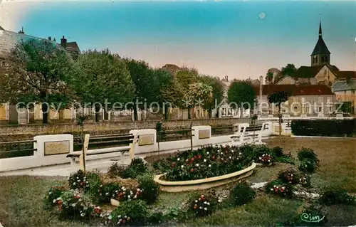 AK / Ansichtskarte Laignes Le Square Laignes