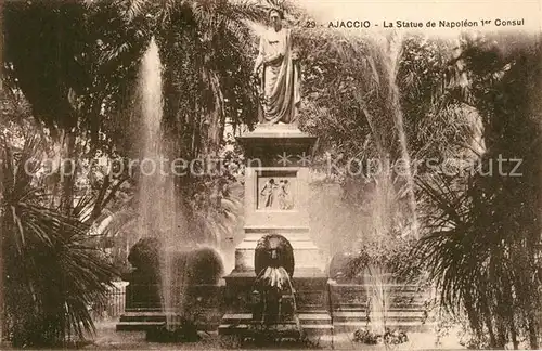 AK / Ansichtskarte Ajaccio La Statue de Napoleon I Consul Ajaccio