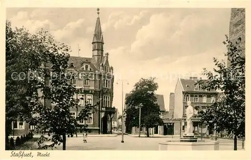 AK / Ansichtskarte Stassfurt Markt Stassfurt