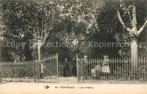 AK / Ansichtskarte Perigueux Les Arenes Perigueux