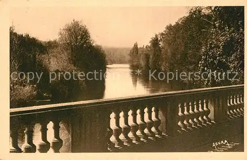 AK / Ansichtskarte Montignac_Dordogne La Vezere vue du Square Montignac Dordogne