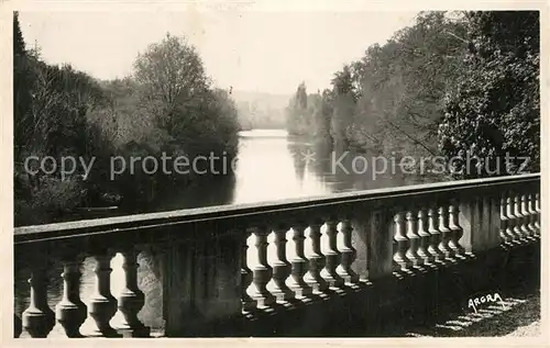 AK / Ansichtskarte Montignac_Dordogne La Vezere vue du square Montignac Dordogne