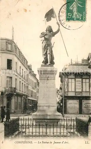AK / Ansichtskarte Compiegne_Oise Statue de Jeanne d Arc Monument Compiegne Oise