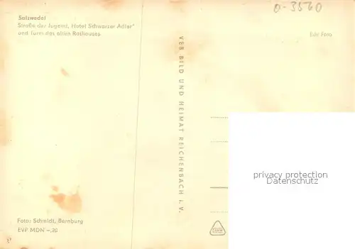 AK / Ansichtskarte Salzwedel Strasse der Jugend Hotel Schwarzer Adler Turm altes Rathaus Salzwedel