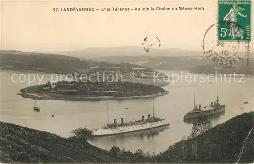 AK / Ansichtskarte Landevennec Panorama Ile Terenez au loin la Chaine du Menez Hom Bateaux Landevennec