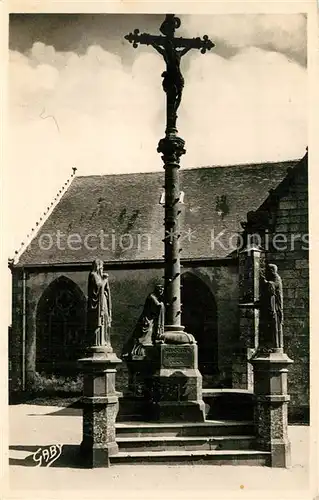 AK / Ansichtskarte Guipavas Le Calvaire Croix Kalvarienberg Kreuz Guipavas