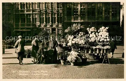 AK / Ansichtskarte Bruxelles_Bruessel Grand Place Bruxelles_Bruessel