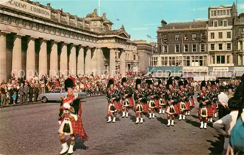 AK / Ansichtskarte Dudelsack Pipes and Drums Edinburgh  