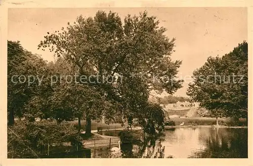 AK / Ansichtskarte Valence_Drome Parc Jouvet les Cygnes Valence_Drome