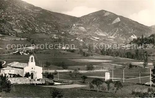 AK / Ansichtskarte Vesc Eglise et montagnes de Couspeau Vesc
