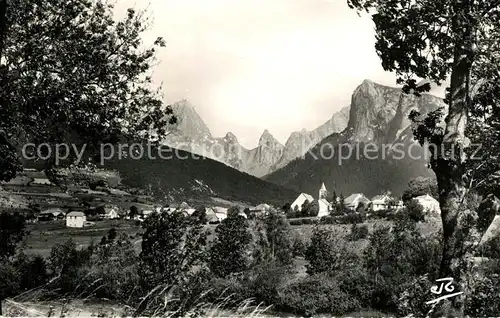 AK / Ansichtskarte Lus la Croix Haute Route des Alpes Cote d Azur et la Crete des Aiguilles Lus la Croix Haute