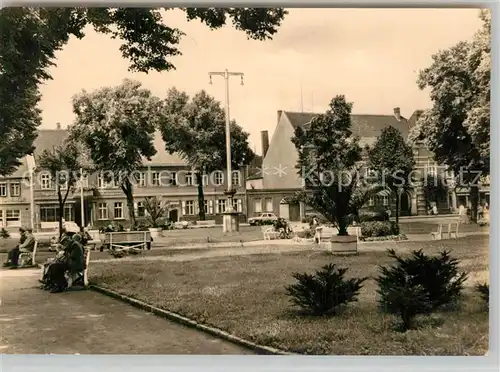AK / Ansichtskarte Genthin Ernst Th?lmann Platz Genthin