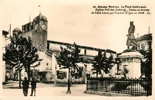 AK / Ansichtskarte Aigues Mortes_Gard Place Saint Louis Aigues Mortes Gard