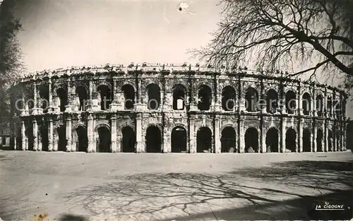 AK / Ansichtskarte Nimes Les Ar?nes Nimes