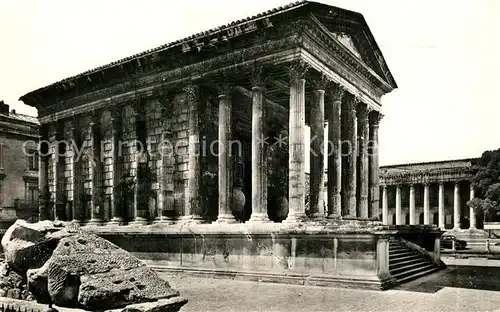 AK / Ansichtskarte Nimes La Maison Carr Nimes