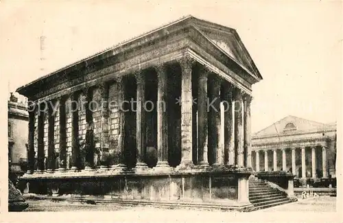 AK / Ansichtskarte Nimes La Maison Car Nimes