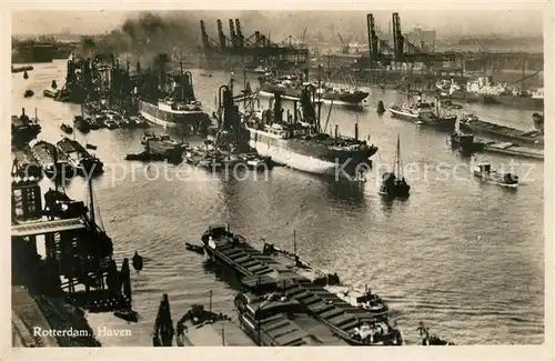 AK / Ansichtskarte Rotterdam Haven Hafen Schiffe Hochseedampfer Frachtkahn Rotterdam