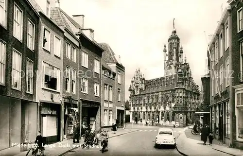 AK / Ansichtskarte Middelburg_Zeeland Lange Delft met Stadthuis Rathaus Middelburg_Zeeland