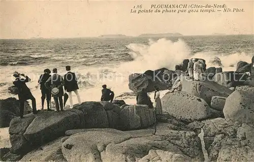 AK / Ansichtskarte Ploumanach La pointe du phare par gros tems Ploumanach