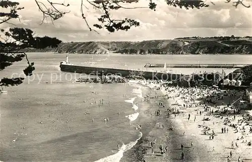 AK / Ansichtskarte Binic_Cotes_d_Armor La Jetee Coin de la Plage de Avant Port Binic_Cotes_d_Armor