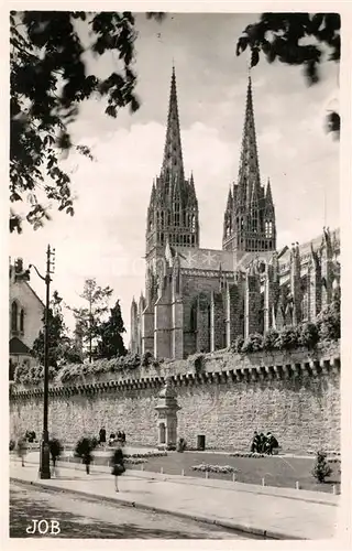 AK / Ansichtskarte Quimper Cathedrale et les Fortifications Quimper