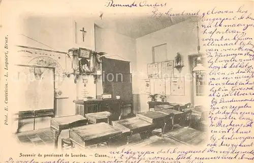 AK / Ansichtskarte Lourdes_Oostakker Souvenir du pensionnat de Lourdes Classe Lourdes_Oostakker
