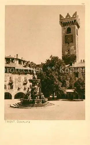 AK / Ansichtskarte Trient Domplatz Trient