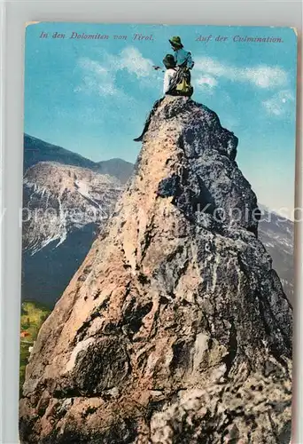 AK / Ansichtskarte Dolomiten Culmination Bergsteiger Dolomiten