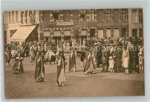 AK / Ansichtskarte Saint Jacques_Liege Porteuses de reliquaires Saint Jacques Liege