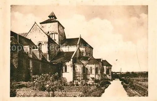 AK / Ansichtskarte Fontgombault Eglise Fontgombault