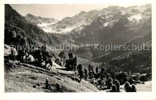 AK / Ansichtskarte Allevard_les_Bains_Isere Village de Gleyzin et son glacier Alpes Paysage Allevard_les_Bains_Isere