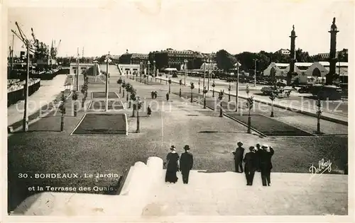 Bordeaux Le Jardin et la Terrasse des Quais Bordeaux