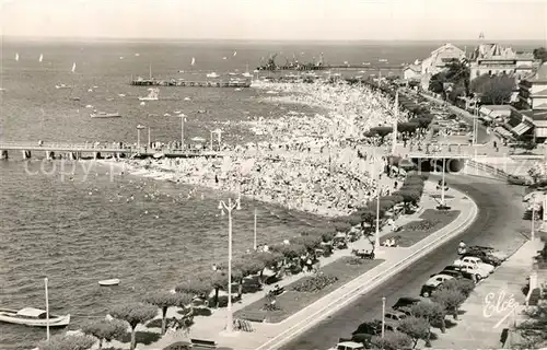 Arcachon_Gironde La Plage et les Jetees Arcachon Gironde