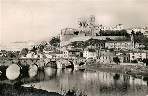 Beziers Vue generale et le vieux pont Beziers