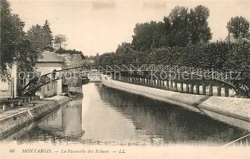 Montargis_Loiret La Passerelle des Ecluses Montargis Loiret