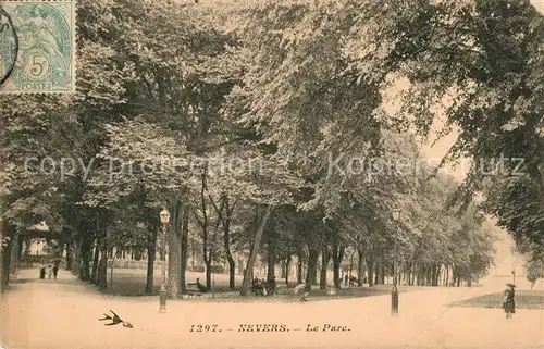AK / Ansichtskarte Nevers_Nievre Le Parc Nevers Nievre
