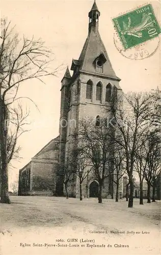 AK / Ansichtskarte Gien Eglise Saint Pierre Saint Louis Esplanade du Chateau Gien