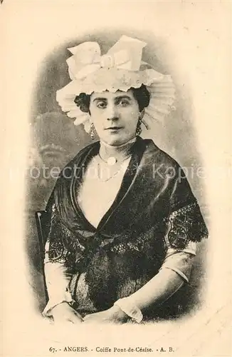 Trachten_Frankreich Coiffe Pont de Ceaise Angers 